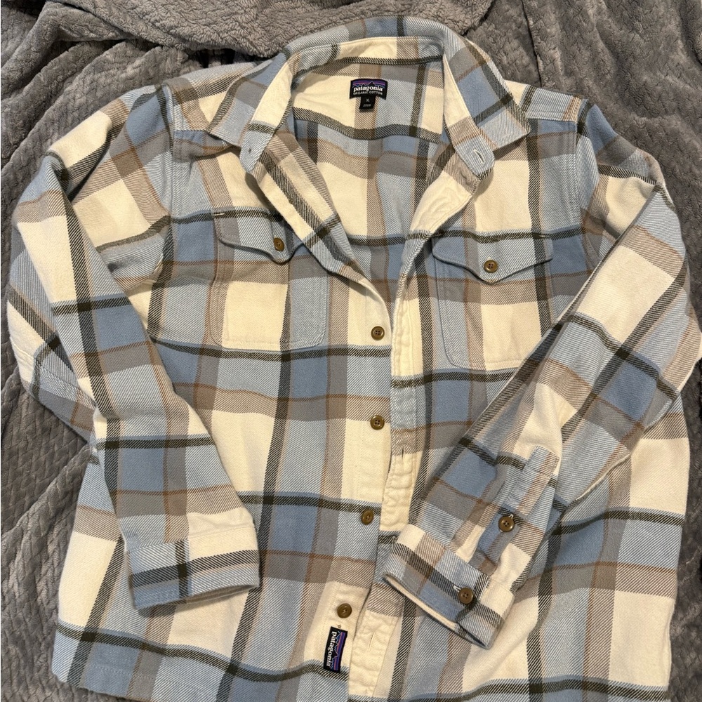 Patagonia Organic Cotton Checkered Shirt - Cream and Blue